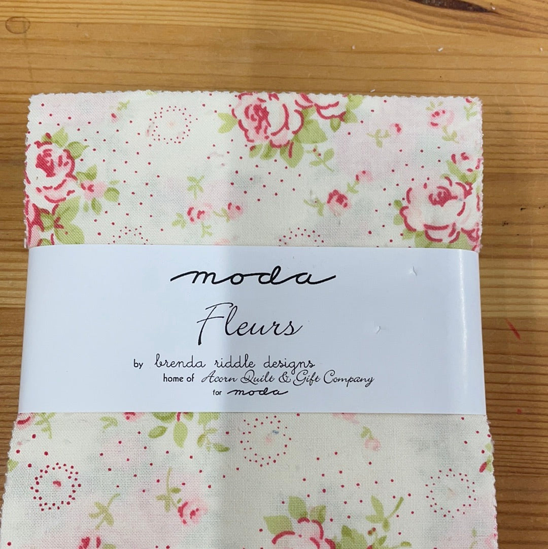 Fleurs Charm Pack CP31