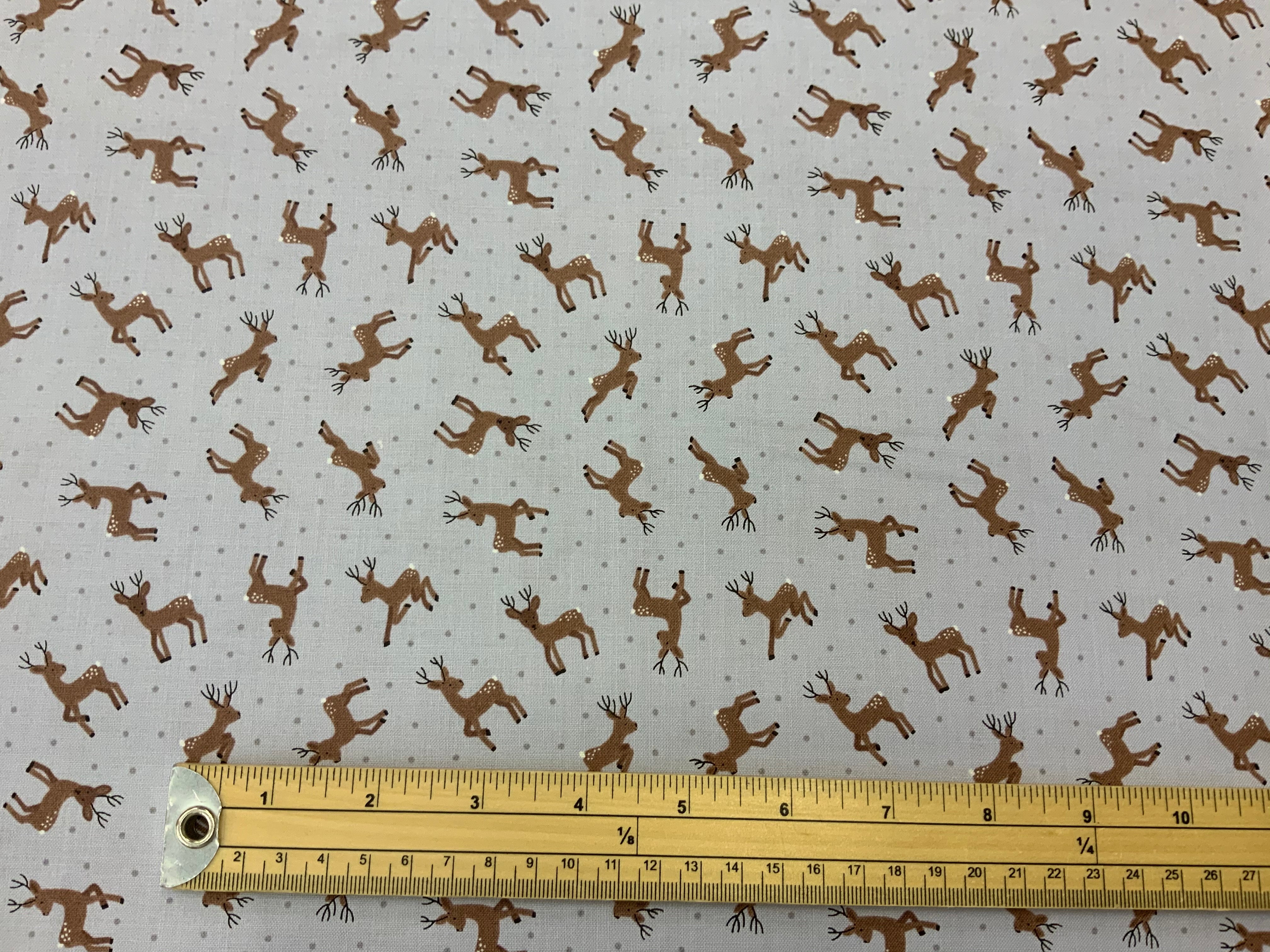 X021 Small Things - Country Creatures D# ASM11 | Lewis & Irene - 1/2 Metre
