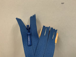YKK Concealed / Invisible Zipper 8 inch 20cm Saxe Blue(557) ZS2\S2