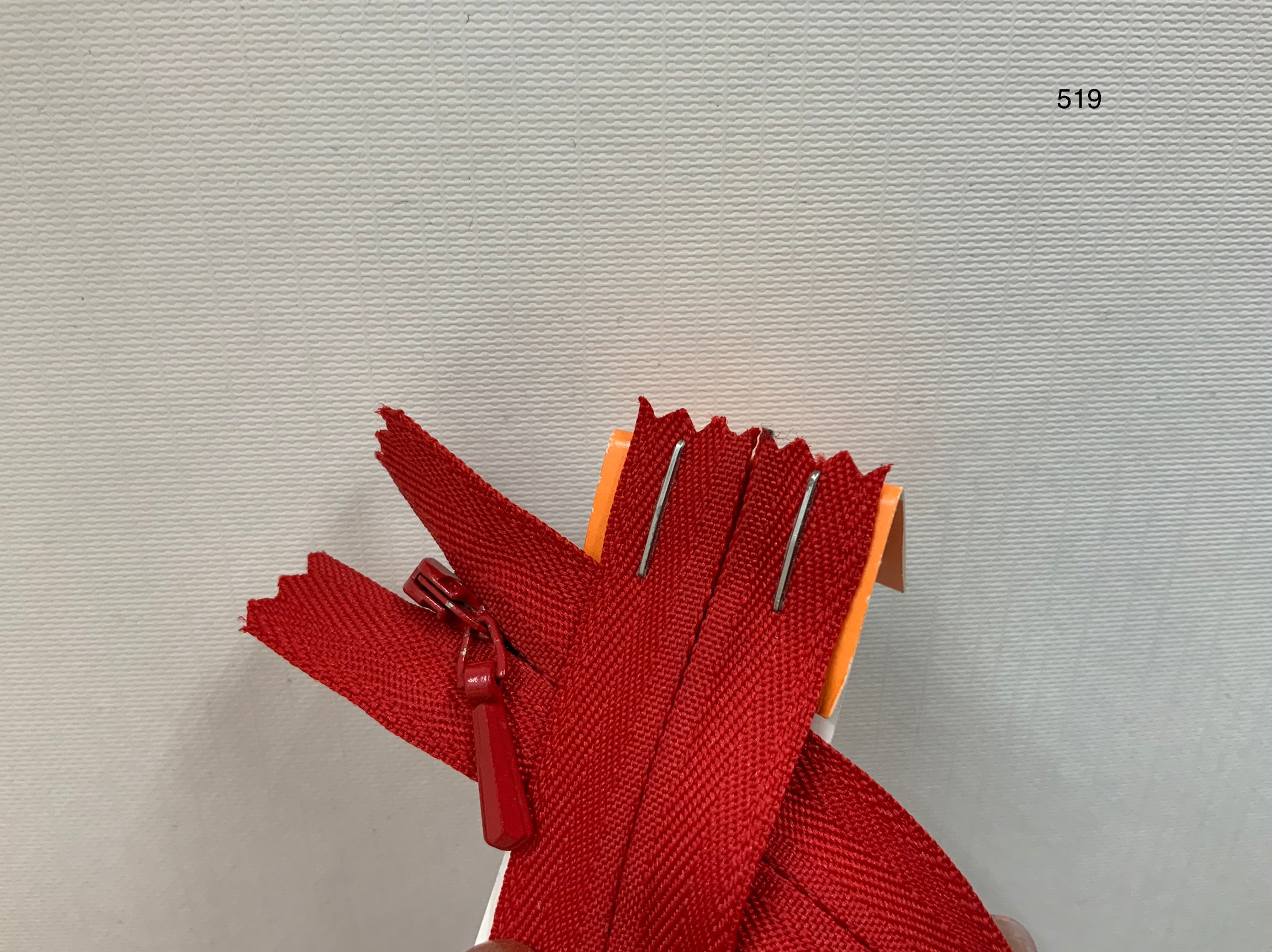 YKK Concealed / Invisible Zipper 16 inch 41cm (519) ZS2\L1