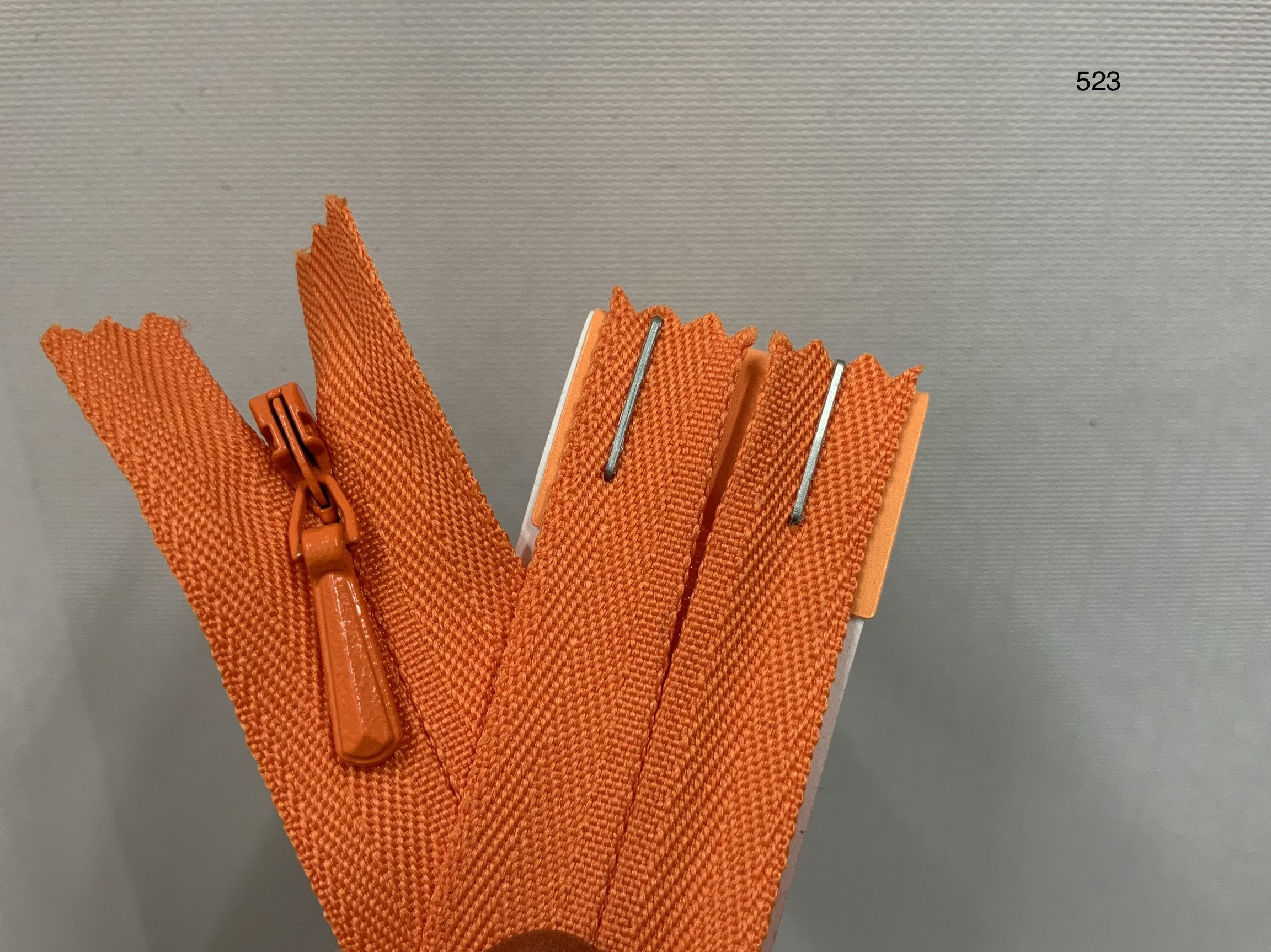 YKK Concealed / Invisible Zipper 8 inch 20cm Jaffa (523) ZS2\F2