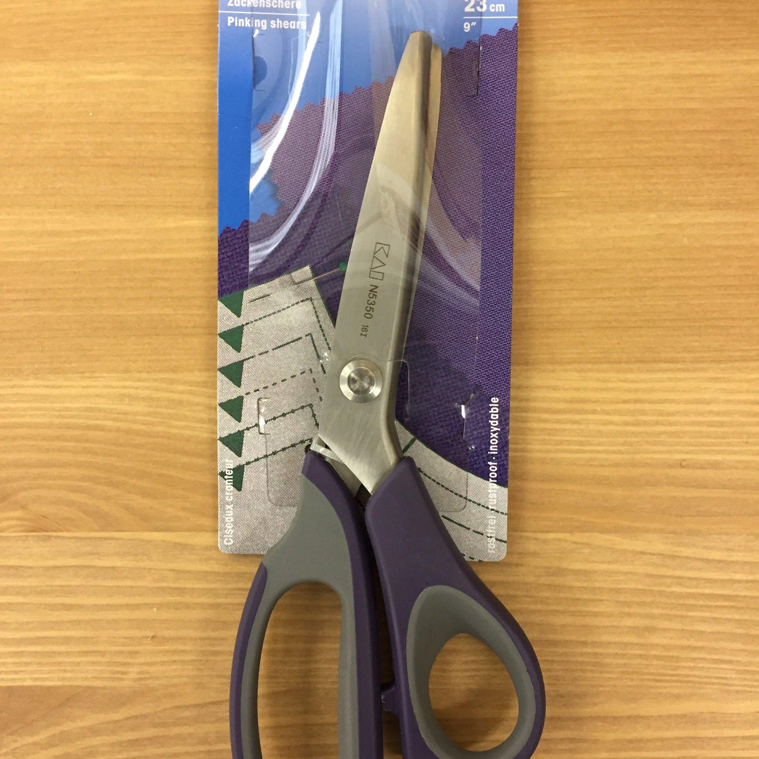 Prym Professional 9-Inch Pinking Shears – Ergonomic Scissors For Fabric, Leather & Paper